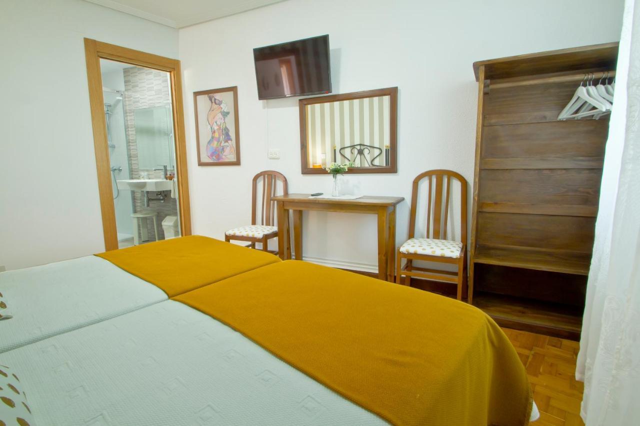 Hospedaje Maria Jesus Σαντιγιάνα ντελ Μαρ Εξωτερικό φωτογραφία